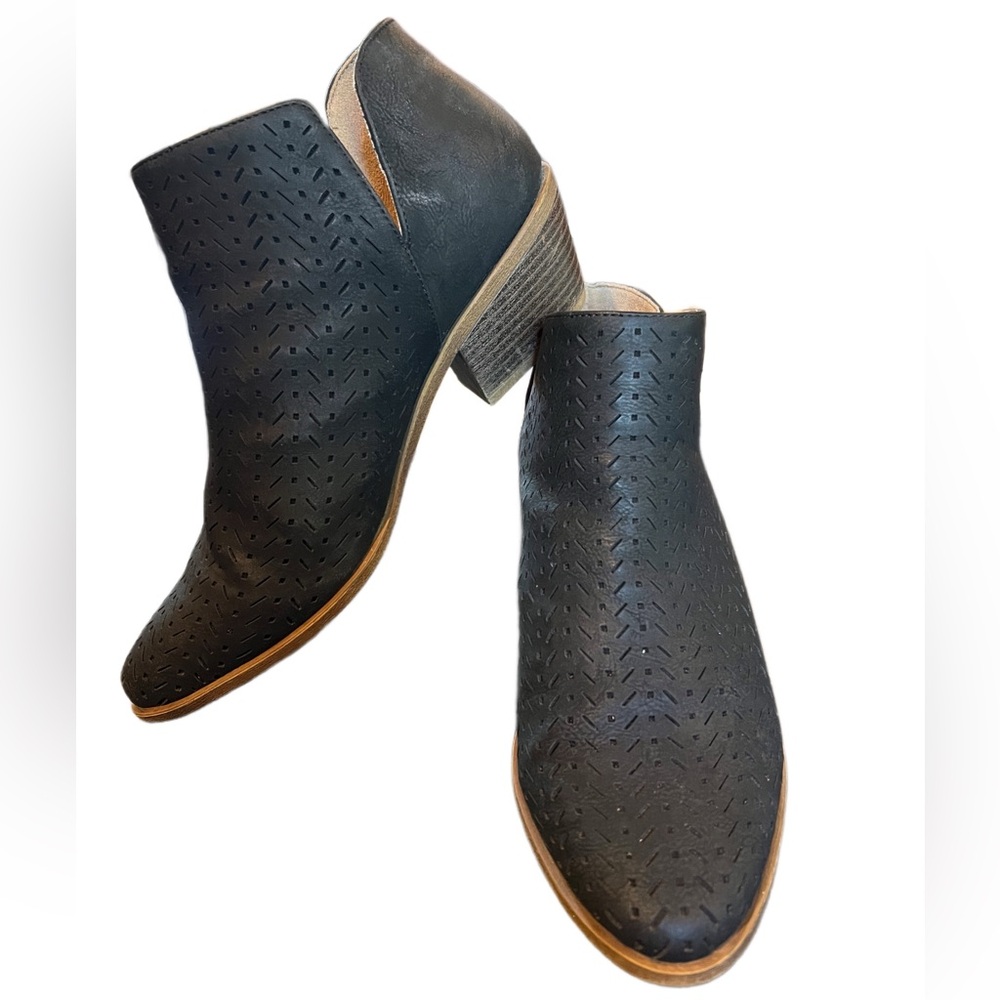 Life Stride Booties 10w